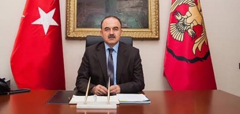 VALİ MUAMMER EROL BEY´E YENİ GÖREVİNİN HAYIRLI OLMASINI DİLİYORUZ.. 