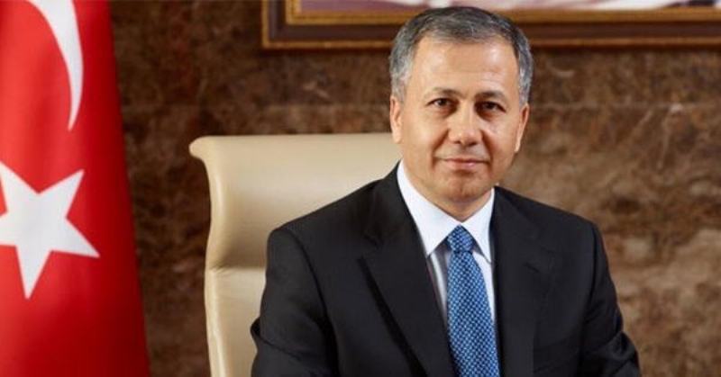 VALİ ALİ YERLİKAYA BEY´E YENİ GÖREVİNİN HAYIRLI OLMASINI DİLİYORUZ.. 