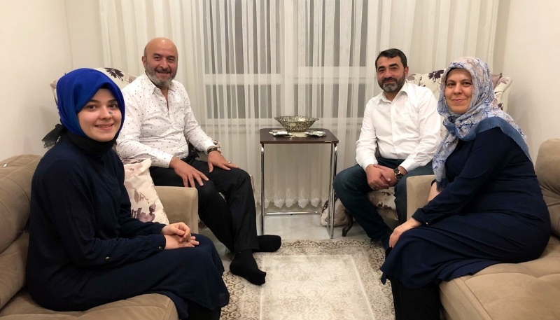 MÜT. HYT. BŞK.MIZDAN İBRAHİM BAYRAK BEY´E ZİYARET... 