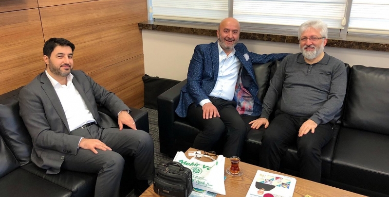 MÜT. HYT. BŞK.MIZ´DAN MEHMET KOCA BEY´E MAKAMINDA ZİYARET 