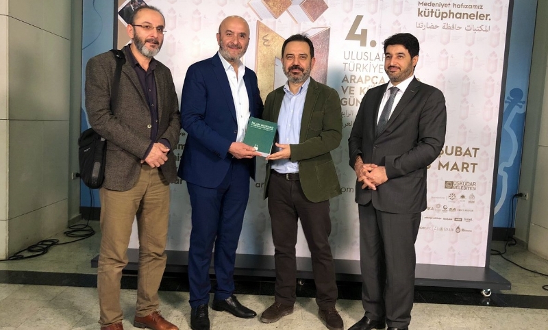 MÜT. HYT. BŞK.MIZ´DAN AHMED MURAD ÖZEL BEYE HEDİYE TAKDİMİ... 
