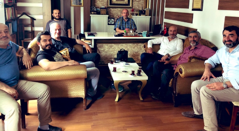 MÜT. HYT. BŞK.MIZ MUSTAFA ÖNSAY BEY´İ MAKAMINDA ZİYARET ETTİ... 