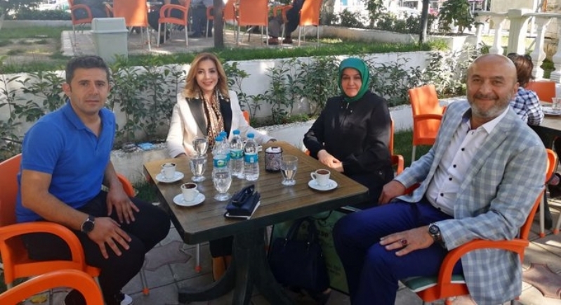 MÜT. HYT. BŞK.MIZ´DAN YELDA EROL GÖKCAN HANIMEFENDİYE ZİYARET.. 