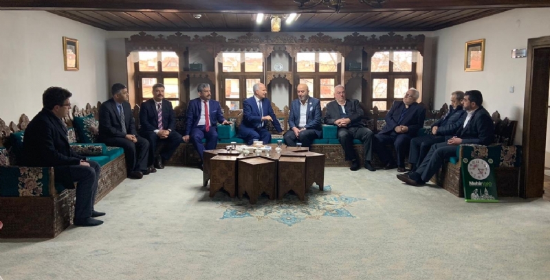MÜT. HYT. BŞK.MIZ KÜTAHYA MÜF. AİLE VE DİNİ REHBERLİK MERKEZİNİ ZİYARET ETT 