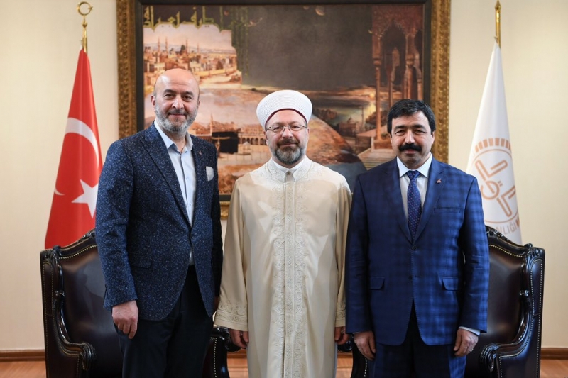 MÜT. HYT. BŞK.MIZ PROF. DR. ALİ ERBAŞ BEY´İ MAKAMINDA ZİYARET ETTİ.. 