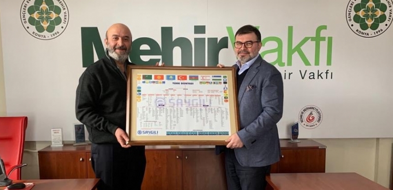 MÜTEVELLİ HEYET BAŞKANIMIZA HEDİYE TAKDİMİ.. 