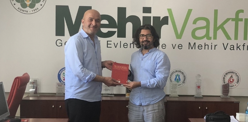 MÜT. HYT. BŞK.MIZ´DAN FAHRETTİN DAMGA BEYE HEDİYE TAKDİMİ.. 
