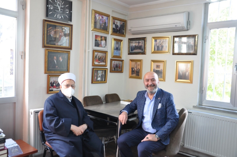 MÜTEVELLİ HEYET BAŞKANIMIZA MAKAMINDA ZİYARET..! 