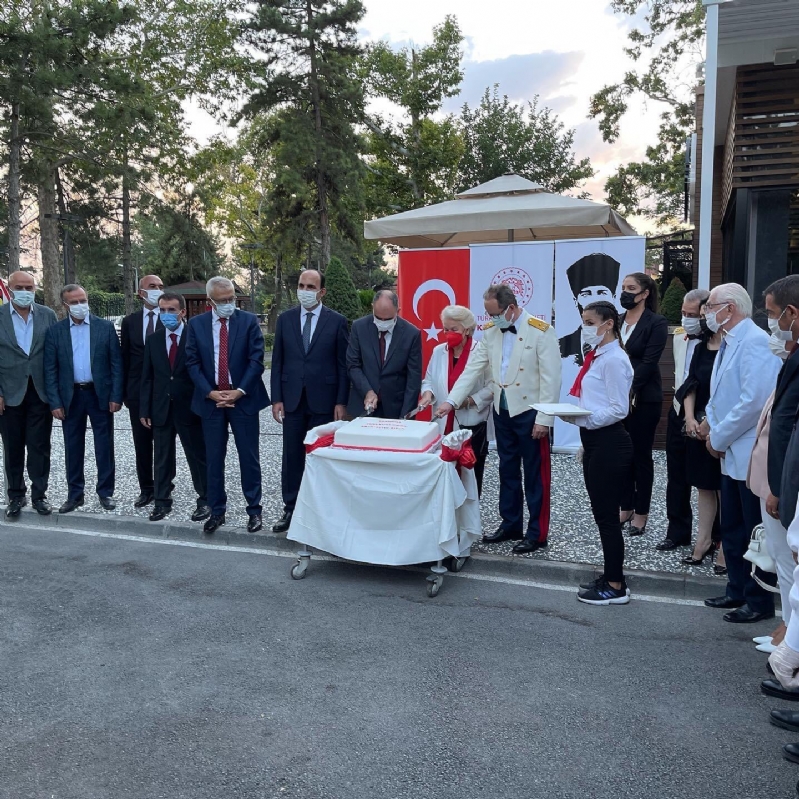30 AĞUSTOS ZAFER BAYRAMI KUTLAMALARINA BAŞKANIMIZ KATILDI... 