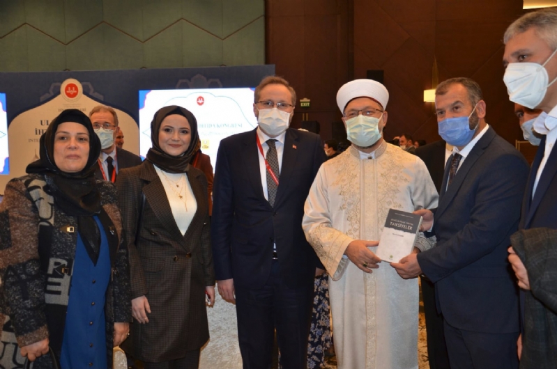 VAKIF YETKİLİLERİMİZ ULUSLARARASI İHTİDA KONGRESİNE KATILIM SAĞLADILAR... 