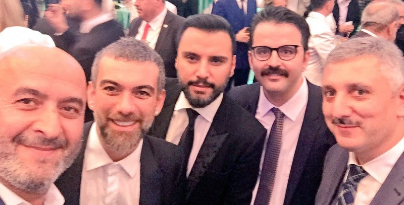 CUMHURBAŞKANLIĞI RESEPSİYONUNDAN SANATÇI ALİŞAN BEY İLE GECENİN ANISINA 