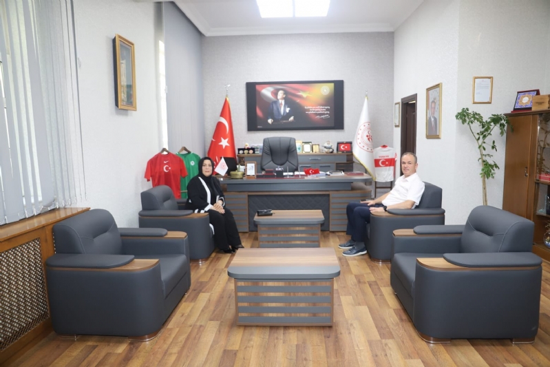 VAKIF GENEL MÜDÜRÜMÜZDEN ZİYARET 