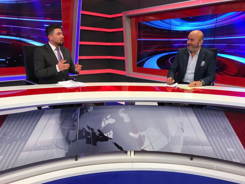 MÜT. HYT. BŞK´MIZ KON TV´DE ANA HABERİN  KONUĞU OLDU 