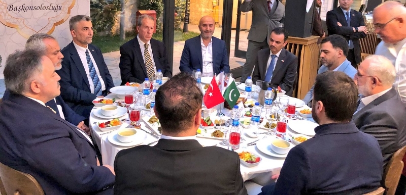 MÜT. HYT. BŞK´MIZ DOÇ.DR. ÖMER BOLAT VE AV. MEHMET CENGİZ BEYLERLE HASRET G 