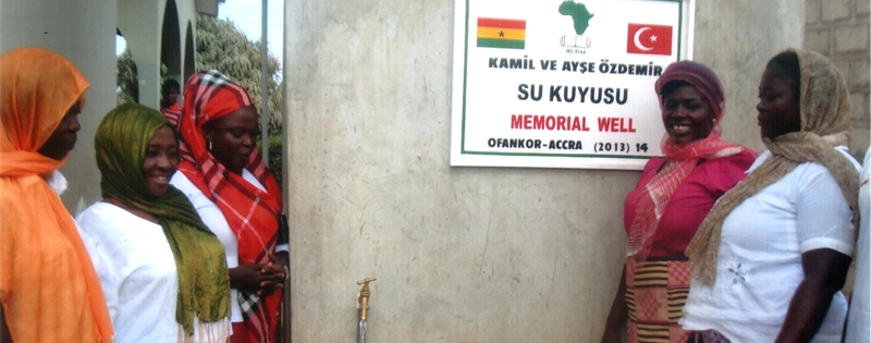 Afrika GANA´da İlk Kuyumuz:Kamil ve Ayşe ÖZDEMİR su kuyusu 