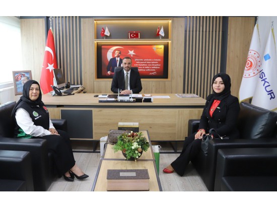 GENEL MÜDÜRÜMÜZ VE YARDIMCISINDAN İŞKUR İL MÜDÜRÜNE ZİYARET..