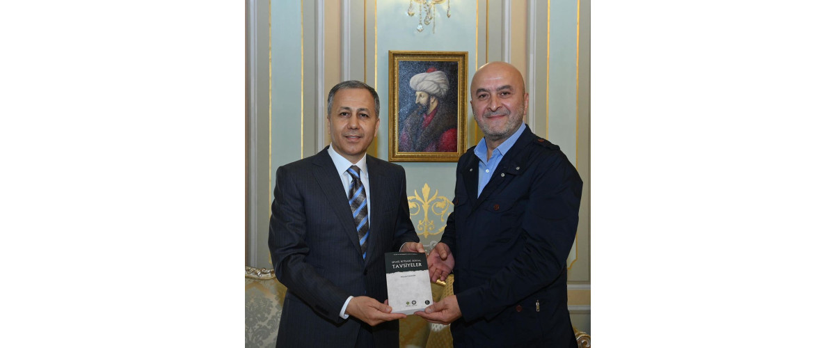 Başkanımız Mustafa Özdemir Bey İstanbul Valisi Ali Yerlikaya Beyi ziyaret etti.
